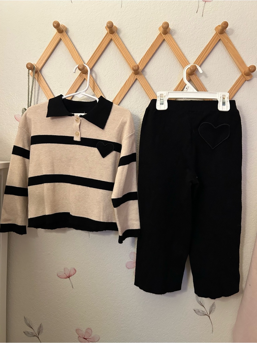 Zara Beige and Black Striped Knit Set - Picture 3 of 6